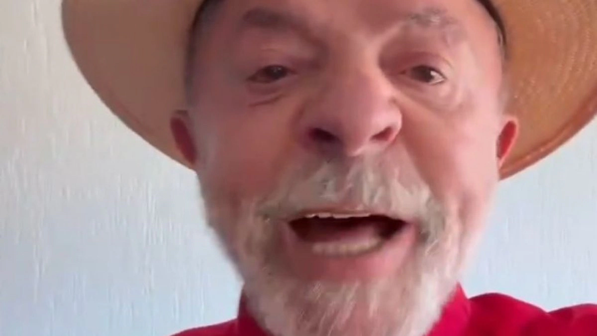 Lula envia aviões para Amazonas combater incêndios