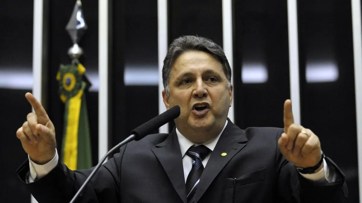 TSE revoga liminar que beneficiava Garotinho
